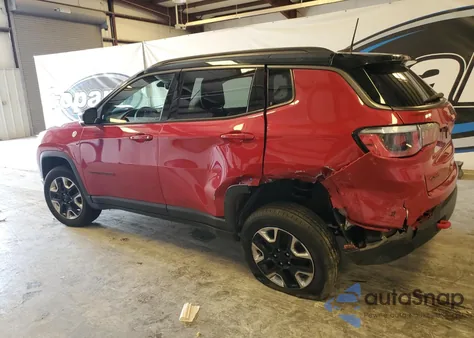 2017 Jeep Compass Trailhawk z USA, uszkodzony, nr VIN 3C4NJDDB2HT630798